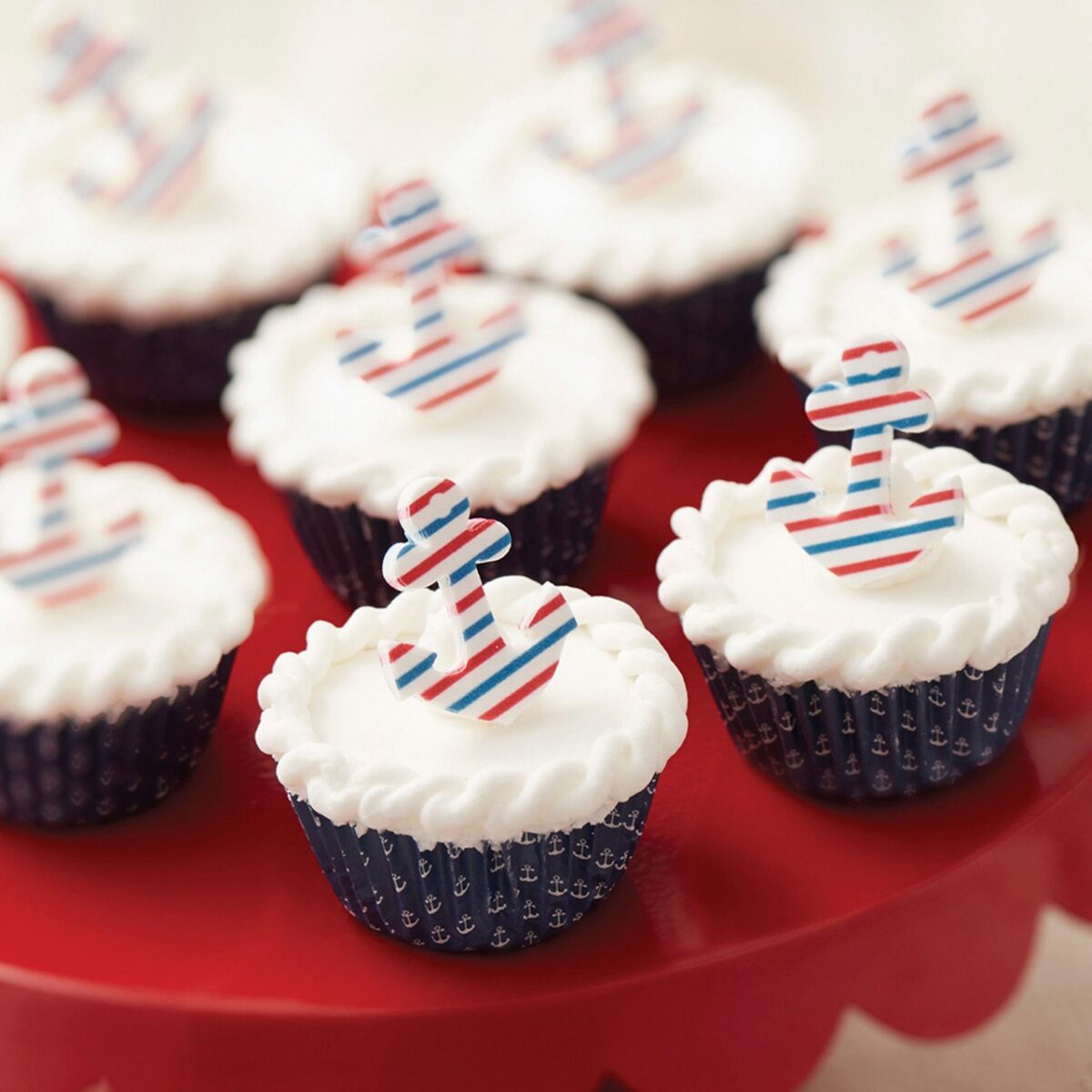 Nautical Nibbles Mini Beach Cupcakes