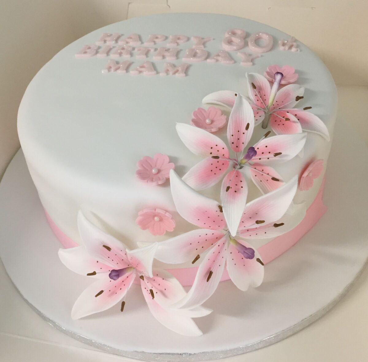 Stargazer lily birthday cake