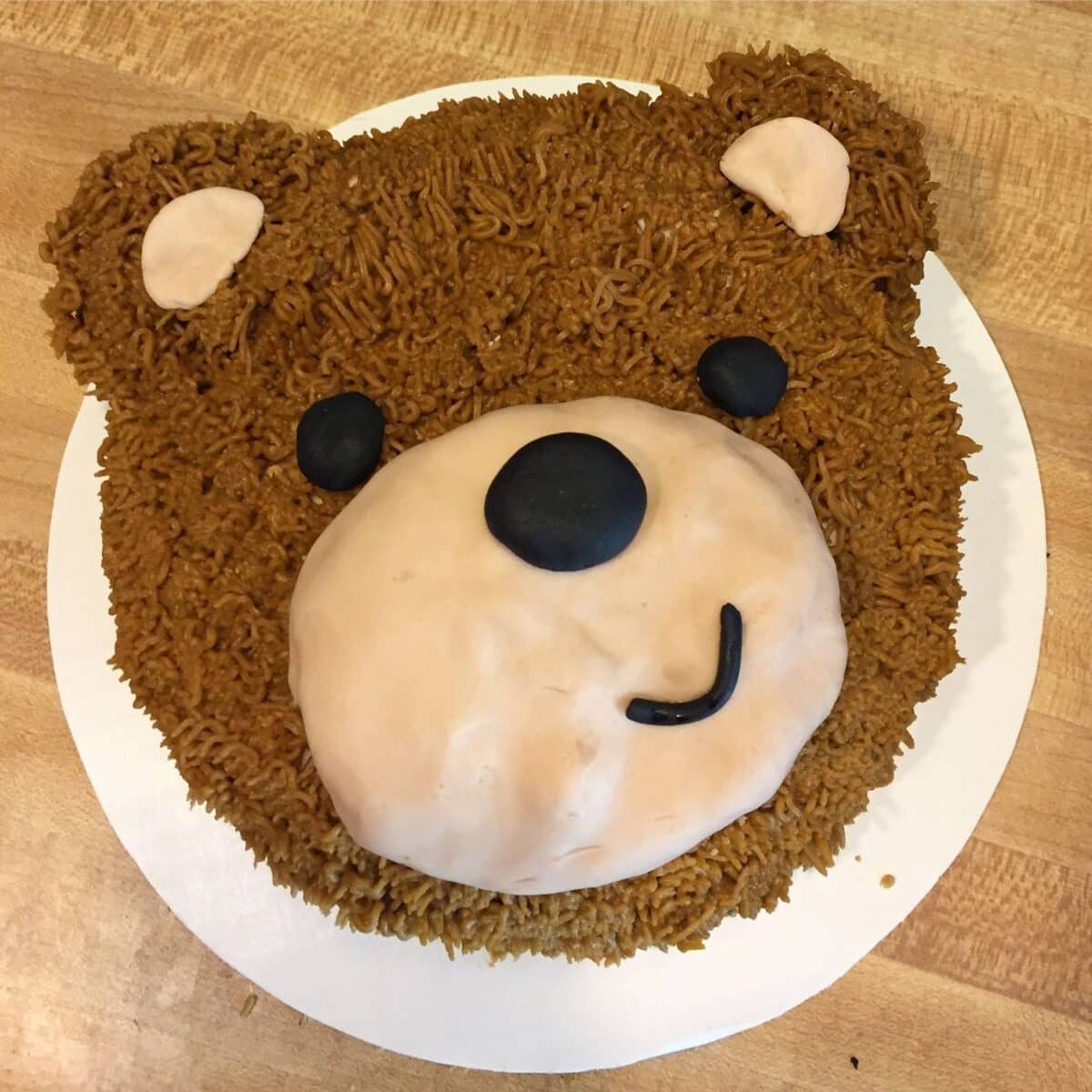 DIY Teddy Bear Cake