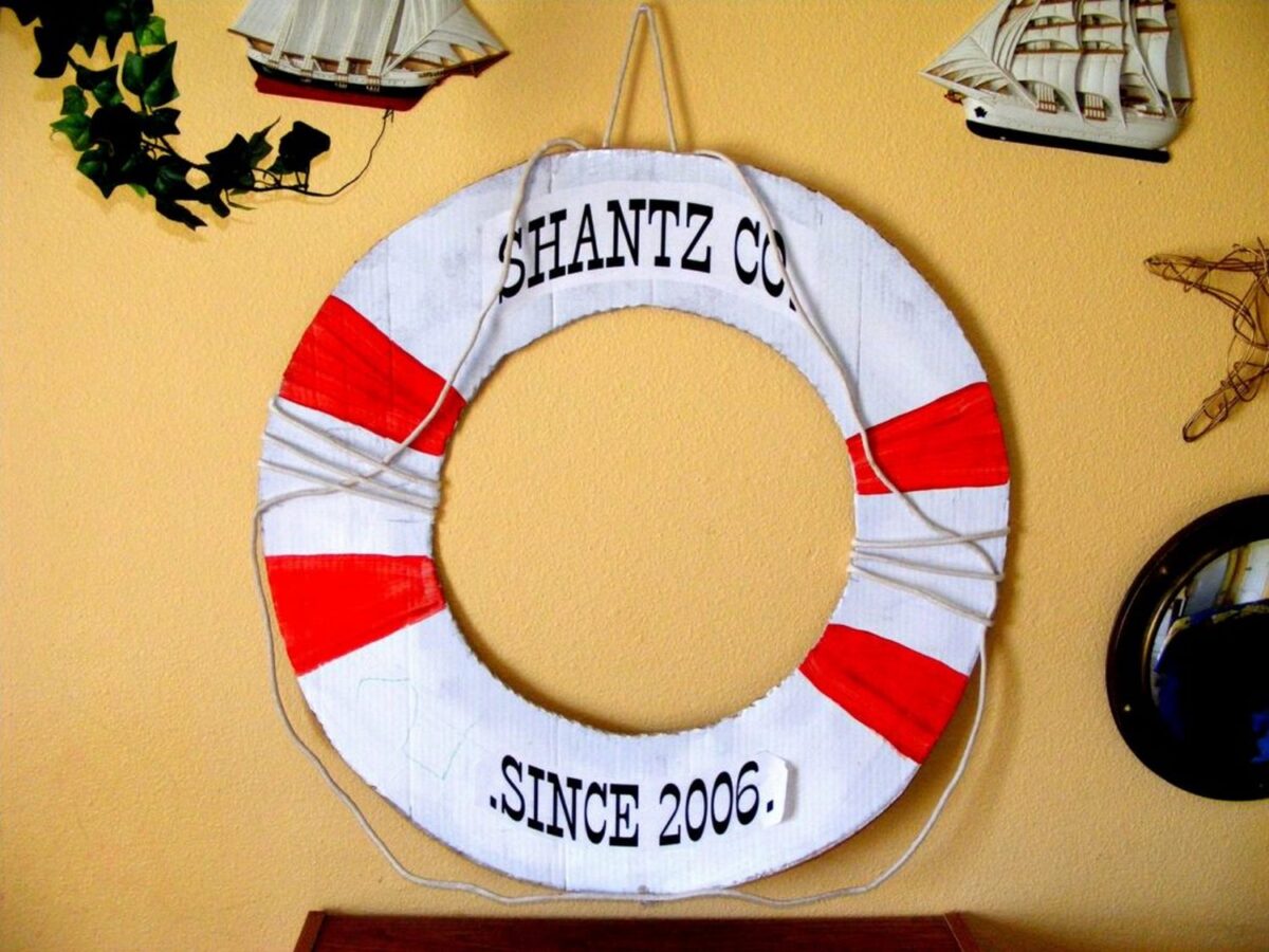 DIY Cardboard Nautical Lifebuoy