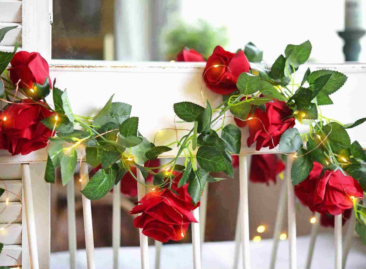 Christmas Red Roses Silk Flower Garland