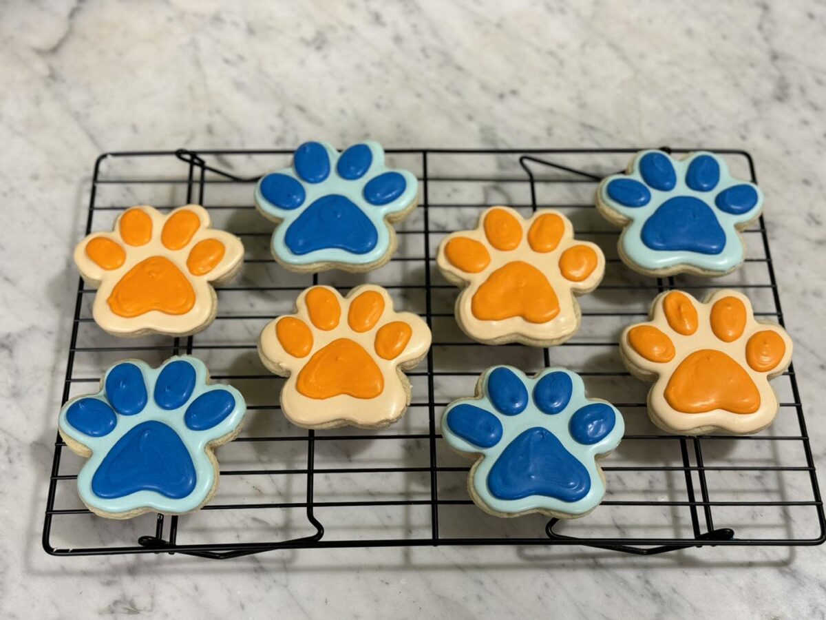 Bluey and Bingo Paw Print Cookies