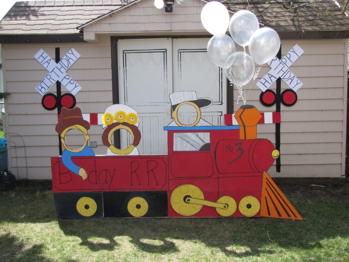 Steam train made of cardboard